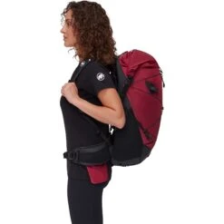 Mammut Ducan Spine 28-35 Rugzak Dames - Blood Red-zwart -Mammut mammut ducan spine 28 35 women backpack blood red black 4 1449384 1
